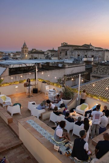 Aperitif in a magical location - 16