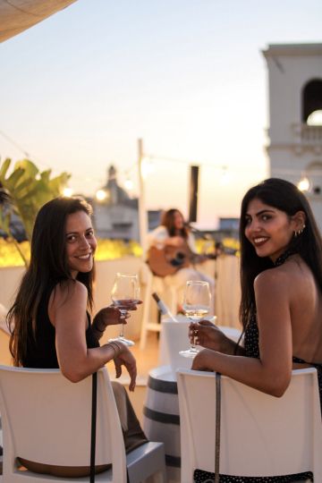 Rooftop Lounge Bar - 7