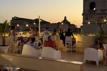 Rooftop Lounge Bar - 15